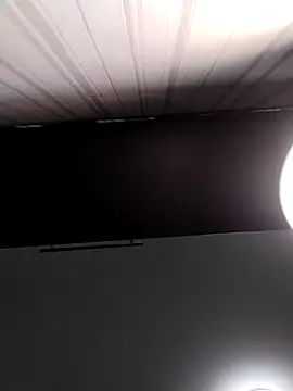 Lorrain Dorrie online show from 11-18-25, 06:06