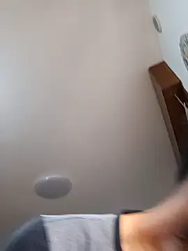 dariodario online show from 10-13-25, 07:32