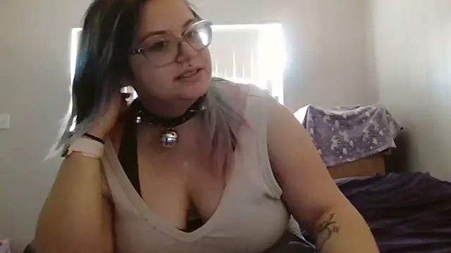 HoneyBear19 online show from 01-29-25, 08:14