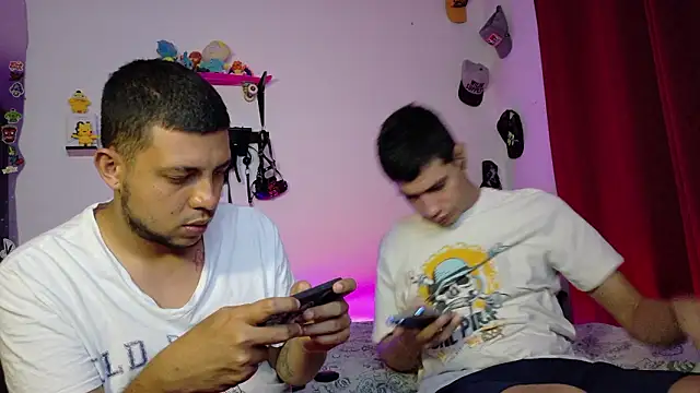 Snapshot of Nymphobuddies chatting on 02-22-26, 10:22 Nymphobuddies online show from 02-22-26, 10:22