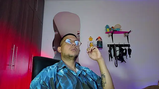 Nymphobuddies online show from 11-09-25, 02:21