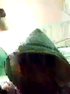 Snapshot of Bigote_Big0357 chatting on 11-18-25, 06:44 Bigote Big0357 online show from 11-18-25, 06:44