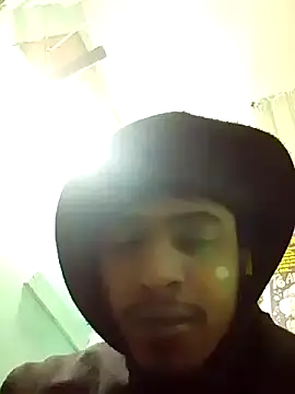 Snapshot of Bigote_Big0357 chatting on 11-16-25, 08:52 Bigote Big0357 online show from 11-16-25, 08:52