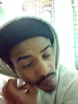 Snapshot of Bigote_Big0357 chatting on 12-04-25, 03:49 Bigote Big0357 online show from 12-04-25, 03:49