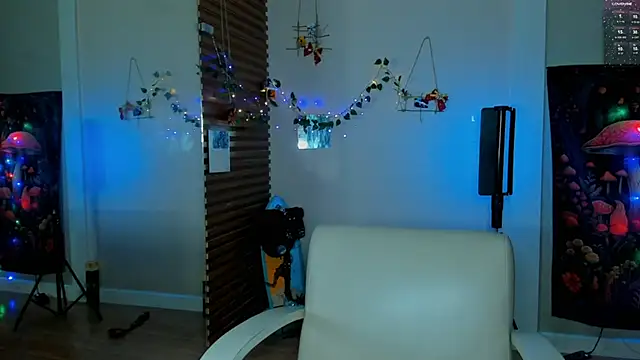 sweed angel online show from 03-16-25, 08:43