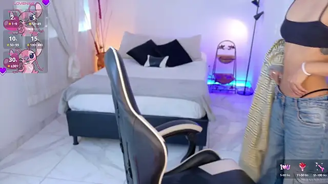 AnabelWolf online show from 11-07-25, 03:49