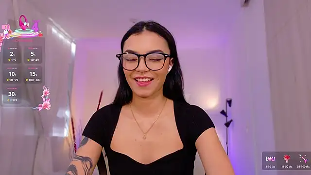 AnabelWolf online show from 10-17-25, 03:47