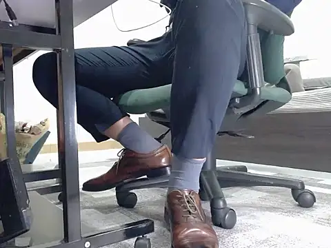 softlyS online show from 12-17-24, 03:16