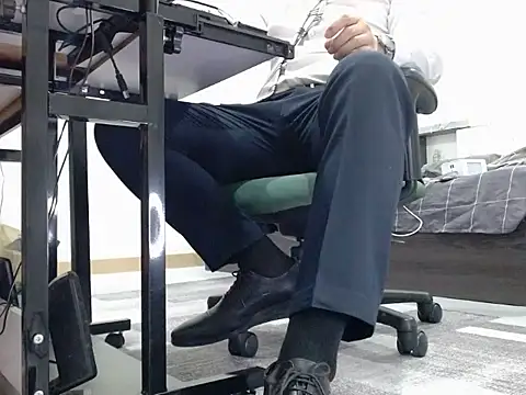 softlyS online show from 12-13-24, 02:16