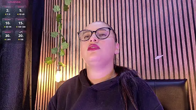 Victoria Ponce1 online show from 10-02-25, 08:34