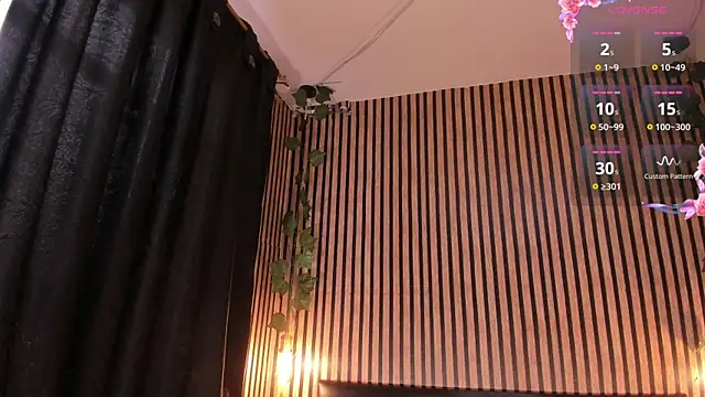 Victoria Ponce1 online show from 02-13-25, 08:45