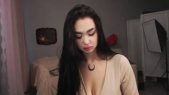 NamiLoveRoom online show from 12-22-24, 05:33