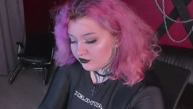 Snapshot of AelitaMuly chatting on 12-06-24, 05:17 AelitaMuly online show from 12-06-24, 05:17