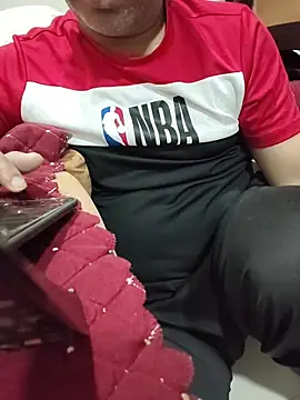 samee00721 online show from 03-15-26, 05:42