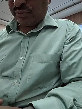 samee00721 online show from 04-07-26, 06:26