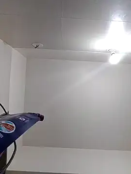 samee00721 online show from 02-09-25, 03:32