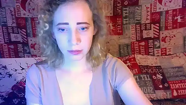 Snapshot of MelxMellie chatting on 02-26-25, 09:20 MelxMellie online show from 02-26-25, 09:20