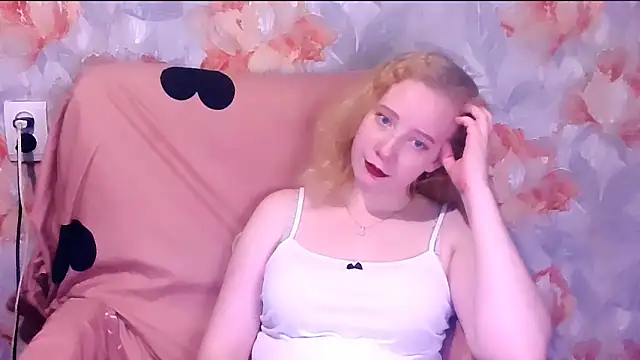 Snapshot of MelxMellie chatting on 12-01-25, 06:20 MelxMellie online show from 12-01-25, 06:20