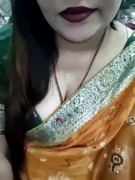 Snapshot of Mayuri77 chatting on 02-12-26, 05:51 Mayuri77 online show from 02-12-26, 05:51