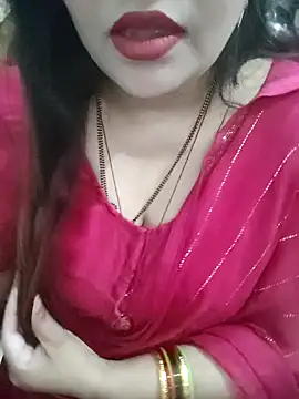 Snapshot of Mayuri77 chatting on 02-14-26, 10:04 Mayuri77 online show from 02-14-26, 10:04