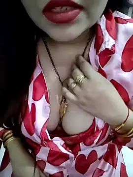 Snapshot of Mayuri77 chatting on 02-10-26, 08:13 Mayuri77 online show from 02-10-26, 08:13