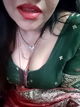 Snapshot of Mayuri77 chatting on 05-26-26, 07:39 Mayuri77 online show from 05-26-26, 07:39
