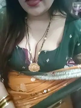 Snapshot of Mayuri77 chatting on 02-19-26, 06:05 Mayuri77 online show from 02-19-26, 06:05