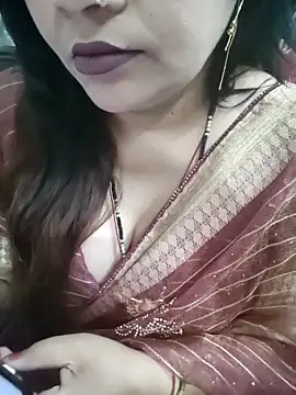 Snapshot of Mayuri77 chatting on 05-09-26, 06:06 Mayuri77 online show from 05-09-26, 06:06