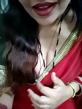 Snapshot of Mayuri77 chatting on 05-05-26, 04:32 Mayuri77 online show from 05-05-26, 04:32