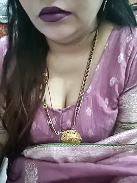 Snapshot of Mayuri77 chatting on 03-01-26, 07:41 Mayuri77 online show from 03-01-26, 07:41