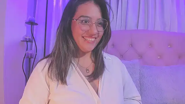 Pandoracherry online show from 12-04-25, 04:55