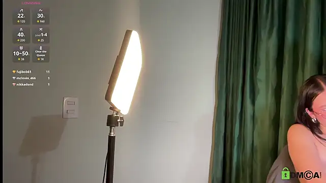 Lola lolota online show from 10-19-25, 07:00
