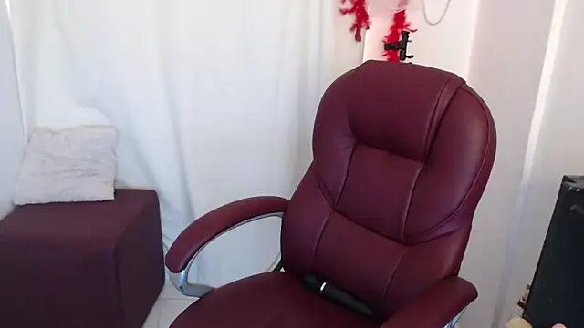 Xileny-Halliwey online show from 03-12-26, 03:49