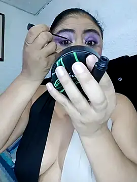 ElizabethWeil online show from 09-29-25, 06:35