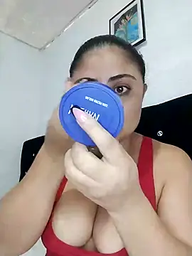 Snapshot of ElizabethWeil chatting on 02-19-26, 02:14 ElizabethWeil online show from 02-19-26, 02:14