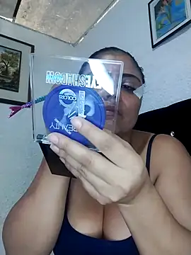 Snapshot of ElizabethWeil chatting on 02-16-26, 02:59 ElizabethWeil online show from 02-16-26, 02:59