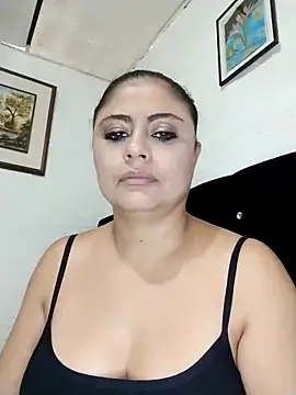 ElizabethWeil online show from 12-16-25, 04:11