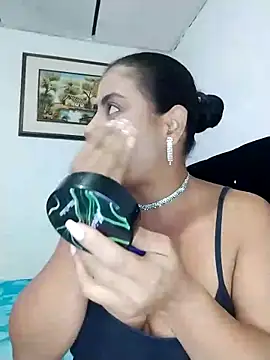 ElizabethWeil online show from 10-17-25, 07:48