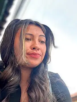 LIZ-06  online show from 04-07-26, 02:19