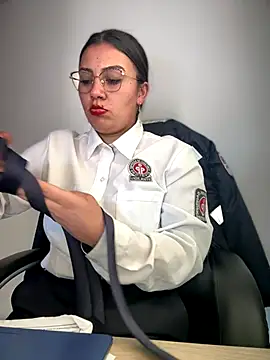 Snapshot of LIZ-06_ chatting on 09-27-25, 06:14 LIZ-06 online show from 09-27-25, 06:14