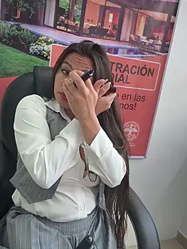 LIZ-06  online show from 11-26-25, 01:00