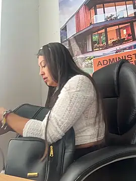 LIZ-06  online show from 02-17-26, 01:30