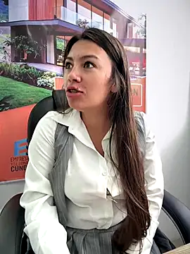 LIZ-06  online show from 11-28-25, 12:49