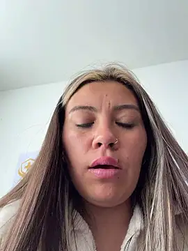 LIZ-06  online show from 07-28-26, 03:21