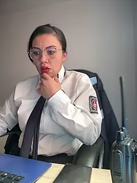 Snapshot of LIZ-06_ chatting on 10-06-25, 03:13 LIZ-06 online show from 10-06-25, 03:13