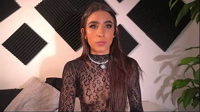 Ambeer Rousess online show from 07-17-26, 01:03
