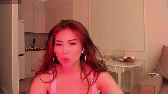 may mia online show from 04-28-26, 05:06