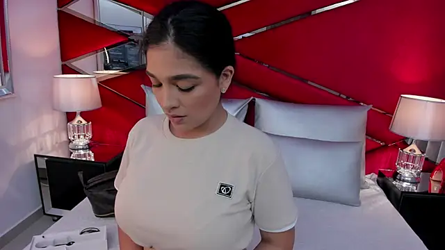 AdeleGray online show from 03-21-25, 11:44