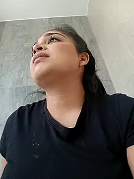 AdeleGray online show from 09-24-25, 12:22