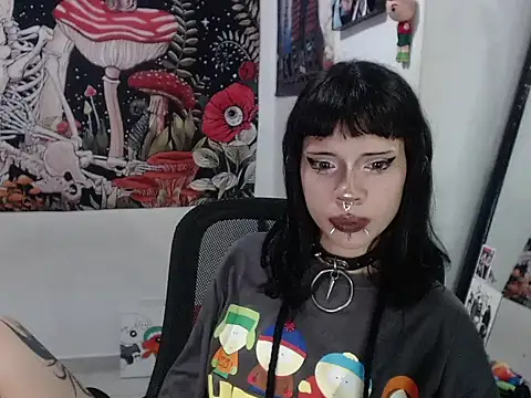 hachi kitty online show from 04-23-26, 03:02